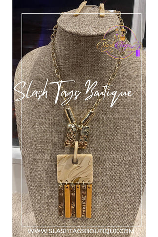 Glam Up Acrylic Necklace Set